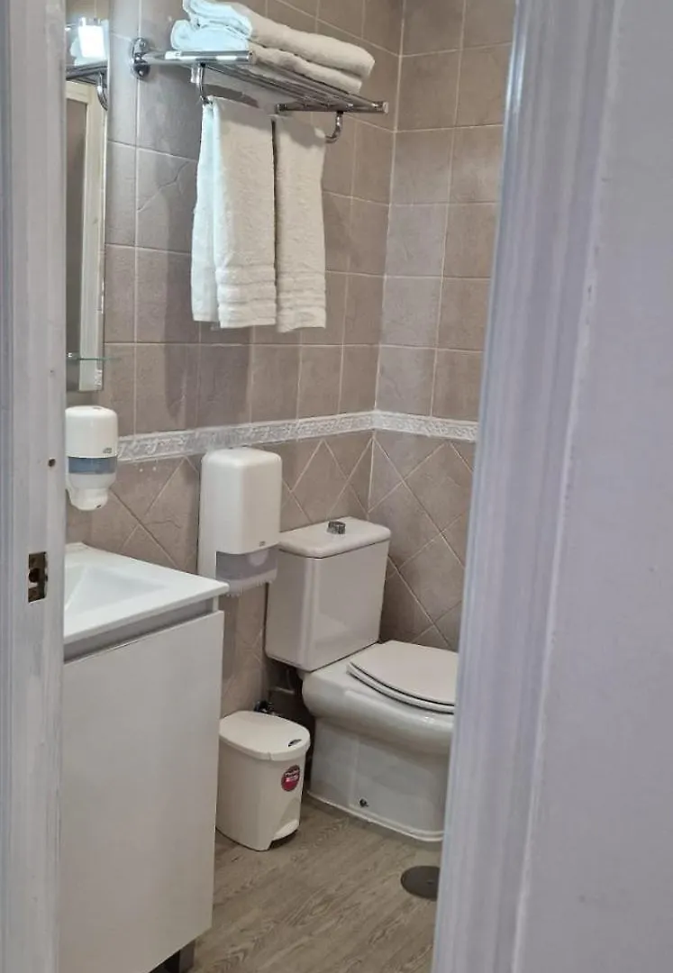 Apartamentos Ana'S Cozy Inns 토레몰리노스 아파트